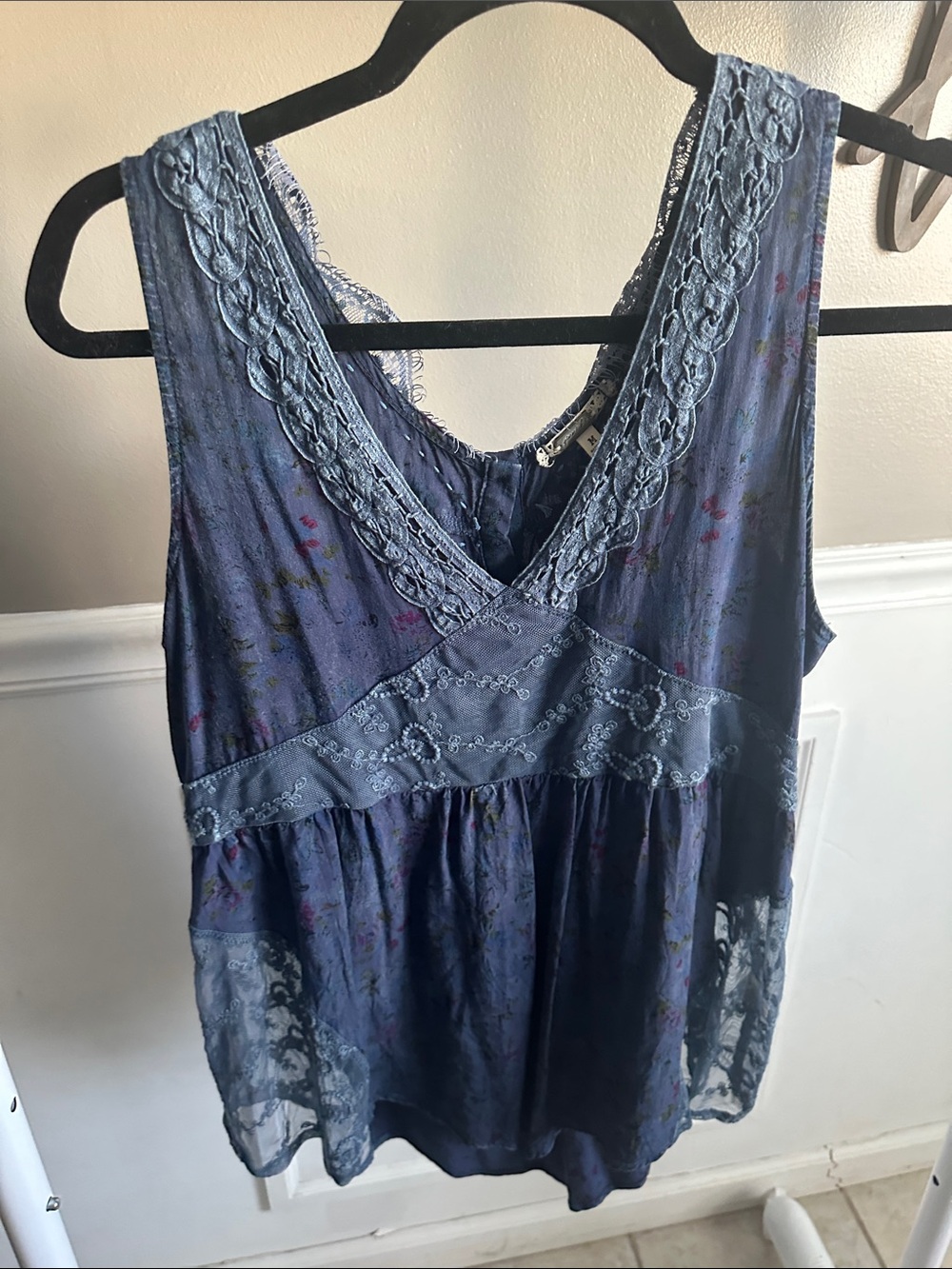 gimmicks by BKE Blue Lace-Trim V-Neck Camisole